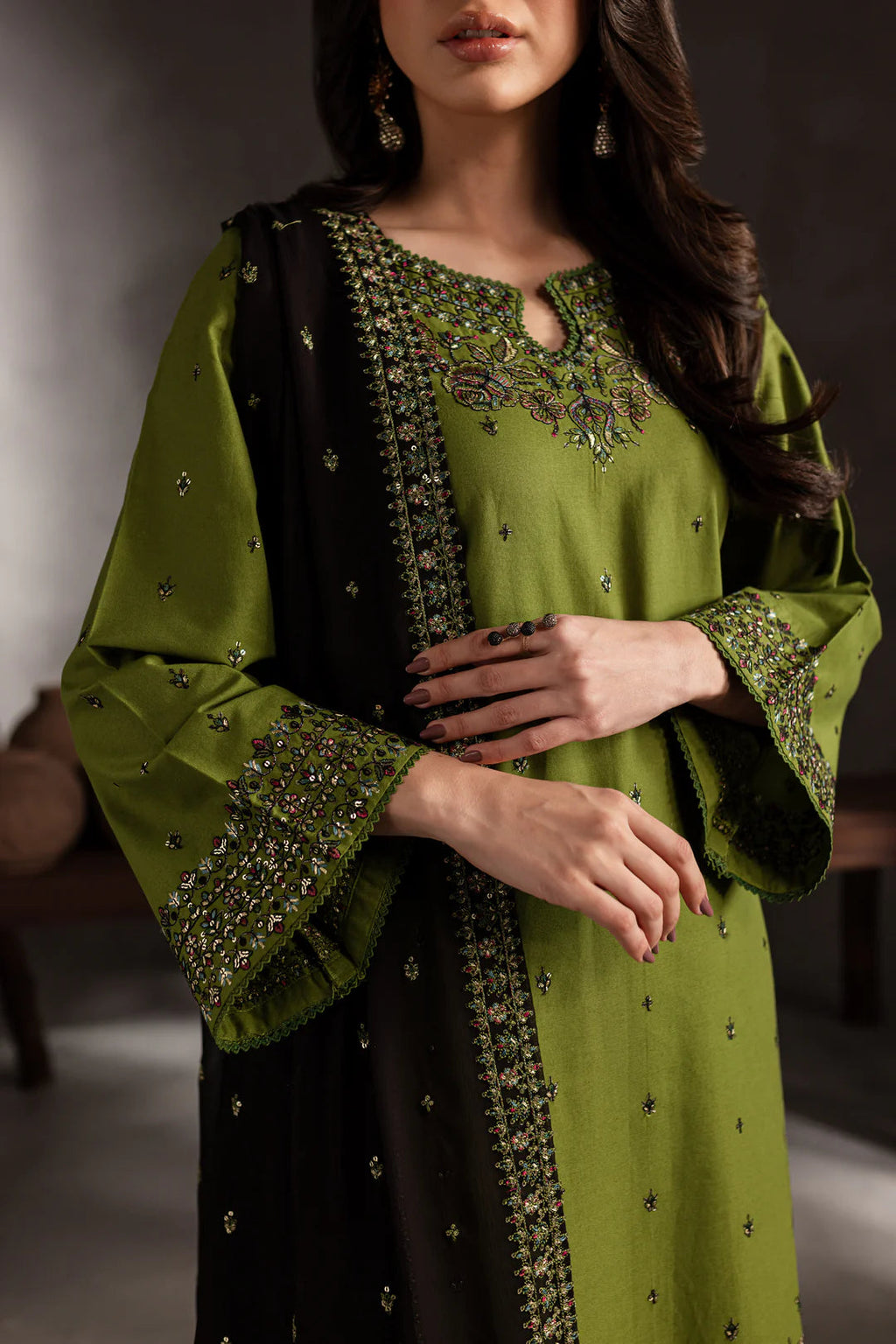 BATIK UNSTITCH LAWN EMBROIDERED 3PC RRB