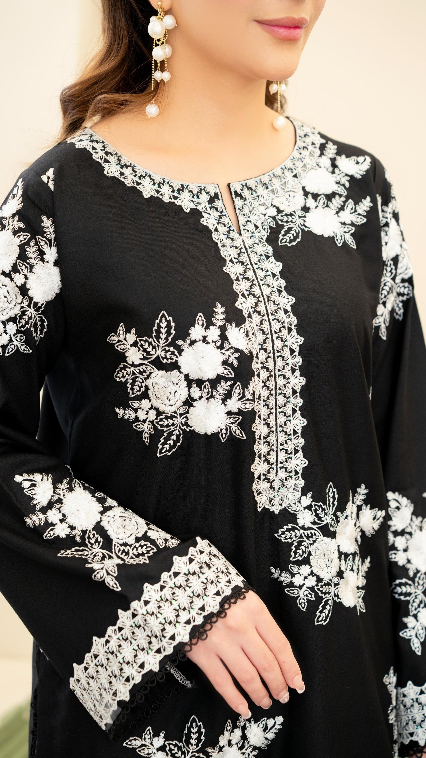 ZARA SHAHJAHAN LAWN EMBROIDERED 3PC