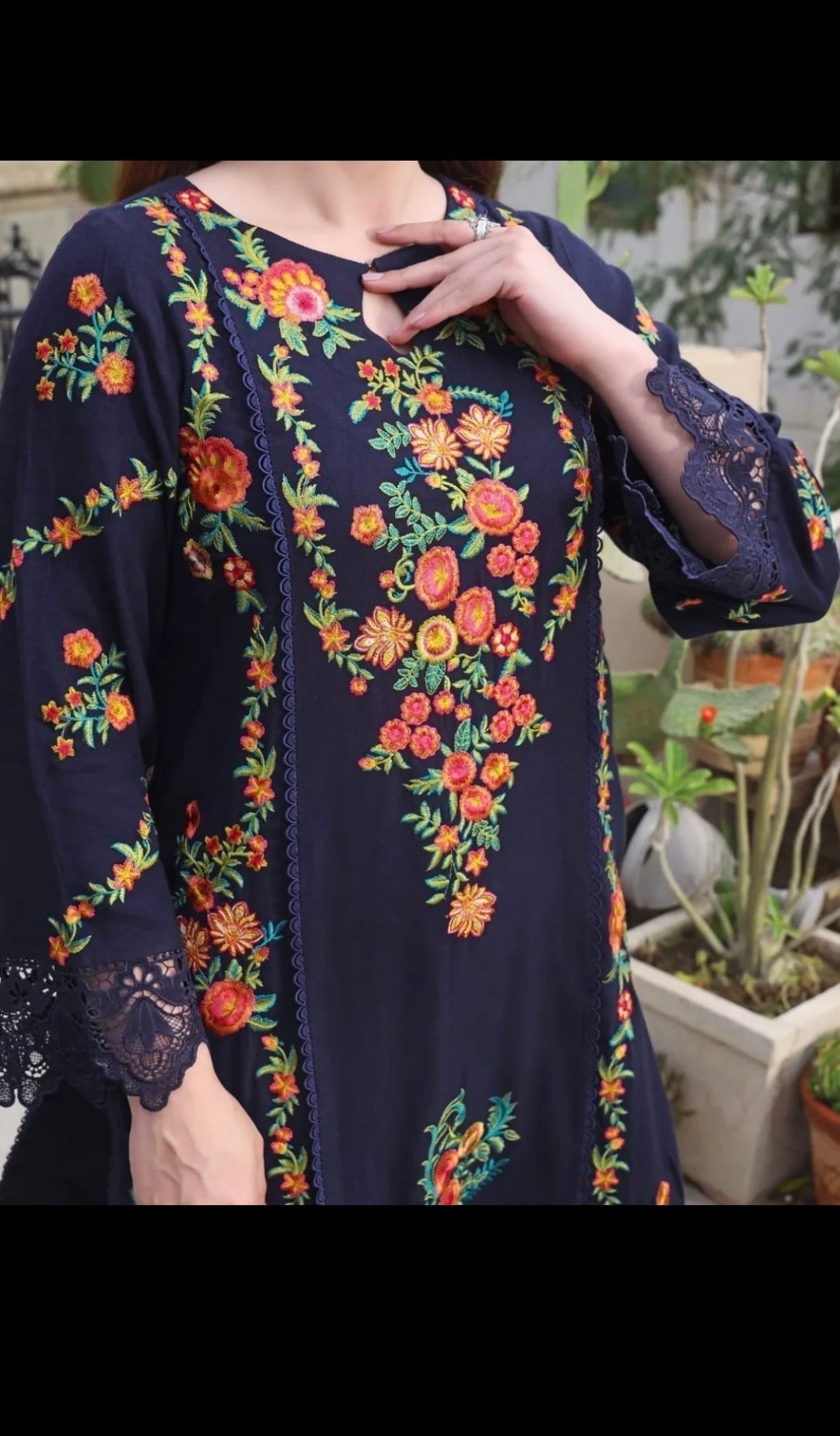 ANEELA’s UNSTITCH LAWN EMBROIDERED 3PC (E216)