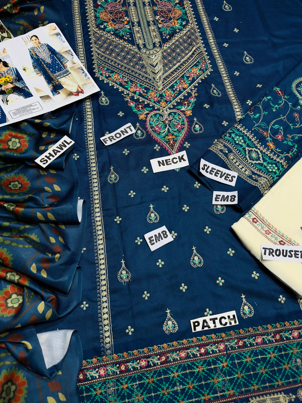 LAWN EMBROIDERED 3PC (E122)